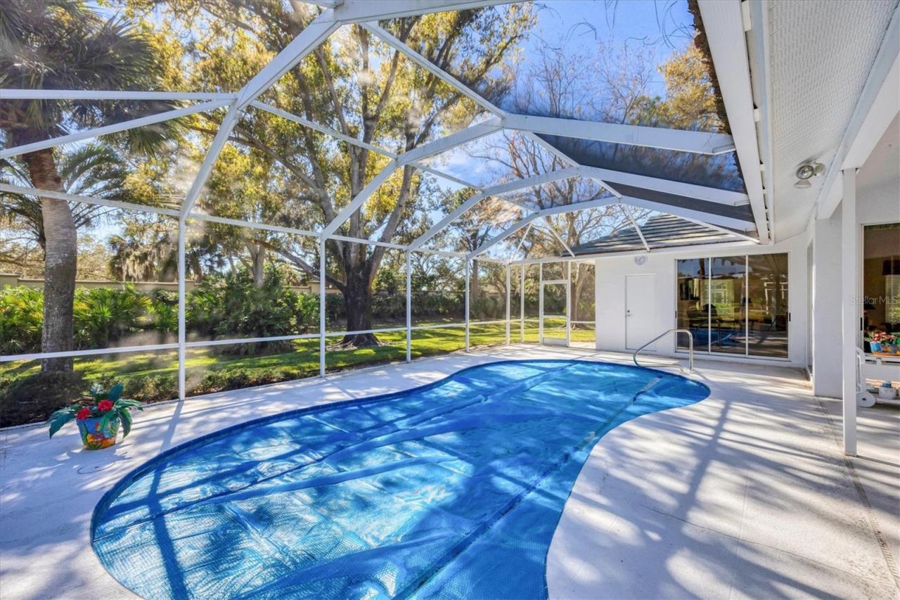 8684 Woodbriar Drive, Sarasota, FL 34238 Photo