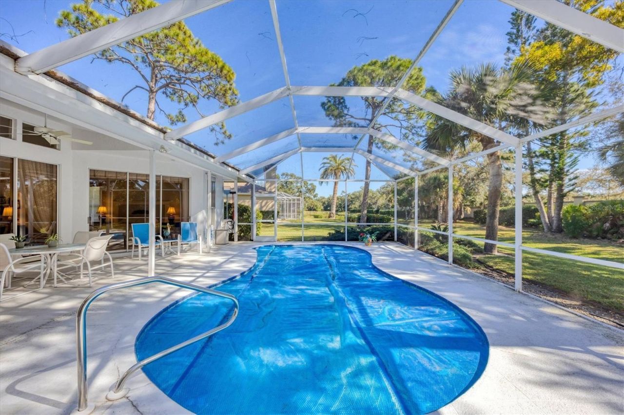 8684 Woodbriar Drive, Sarasota, FL 34238 Photo