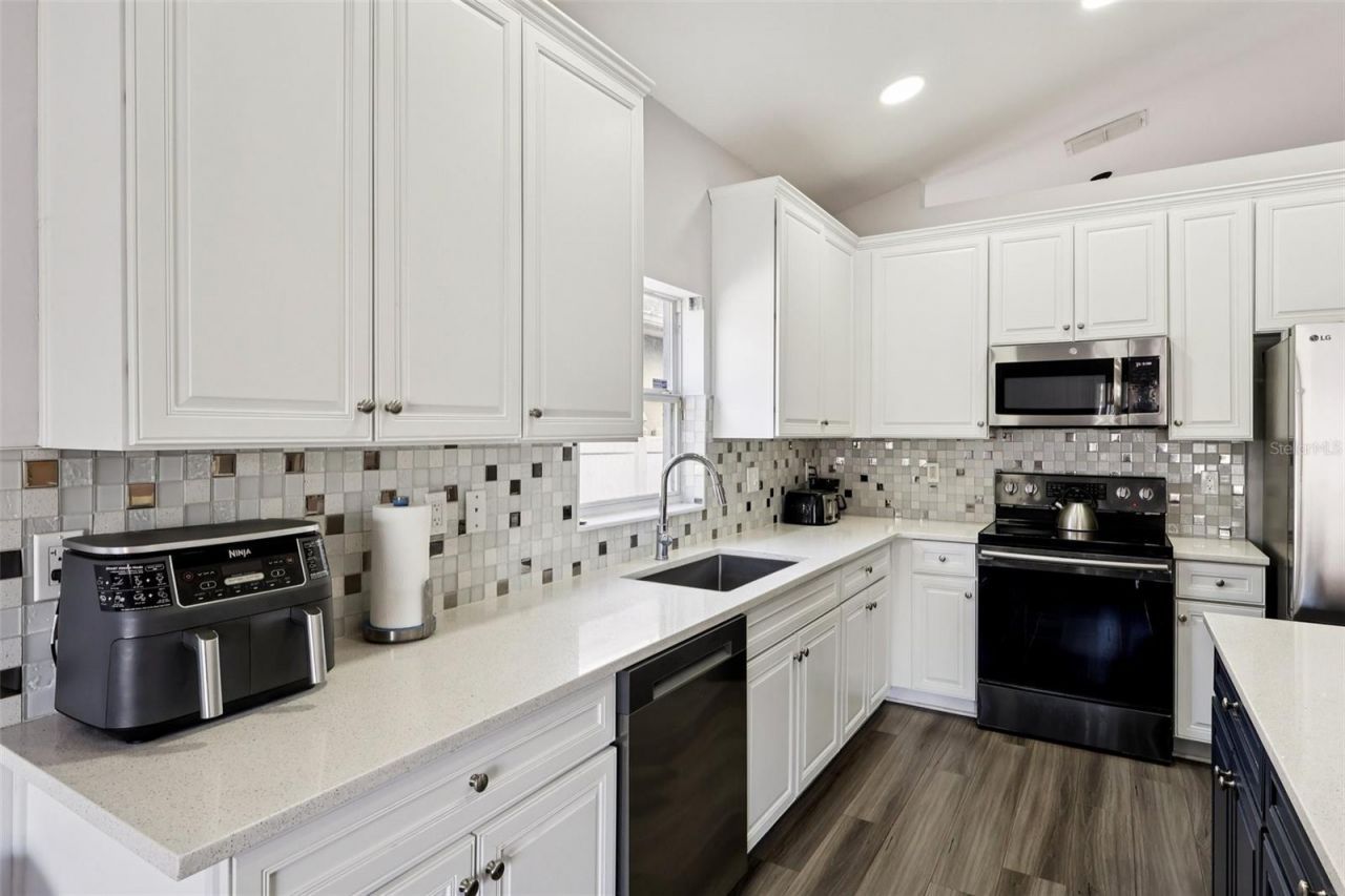 2104 Congress Lane, Saint Cloud, FL 34769 Photo