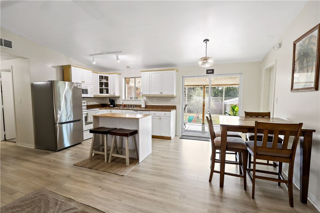 869 Wentworth Street, Sebastian, FL 32958 Photo