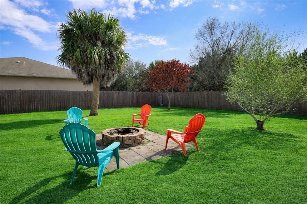 869 Wentworth Street, Sebastian, FL 32958 Photo