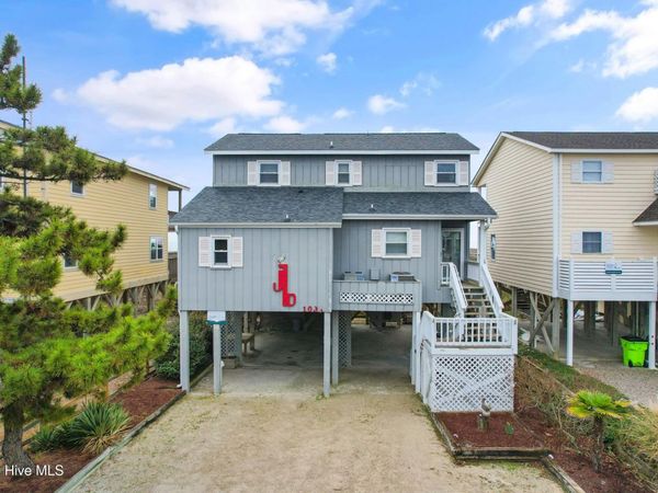 1099 Ocean Boulevard W, Holden Beach, NC 28462