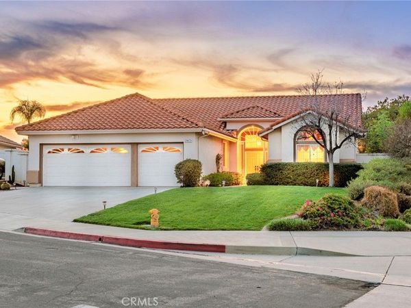 39675 Dijon, Murrieta, CA 92562