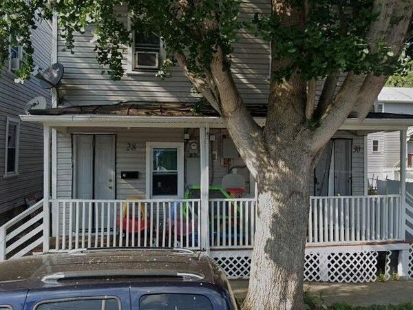 28 E PALL MALL , WINCHESTER, VA 22601