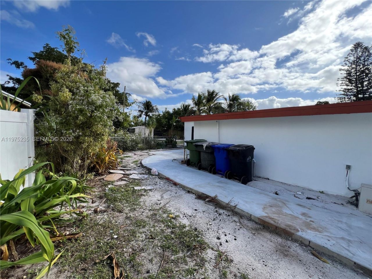 1763 Lauderdale Manor Dr , Fort Lauderdale, FL 33311 Photo