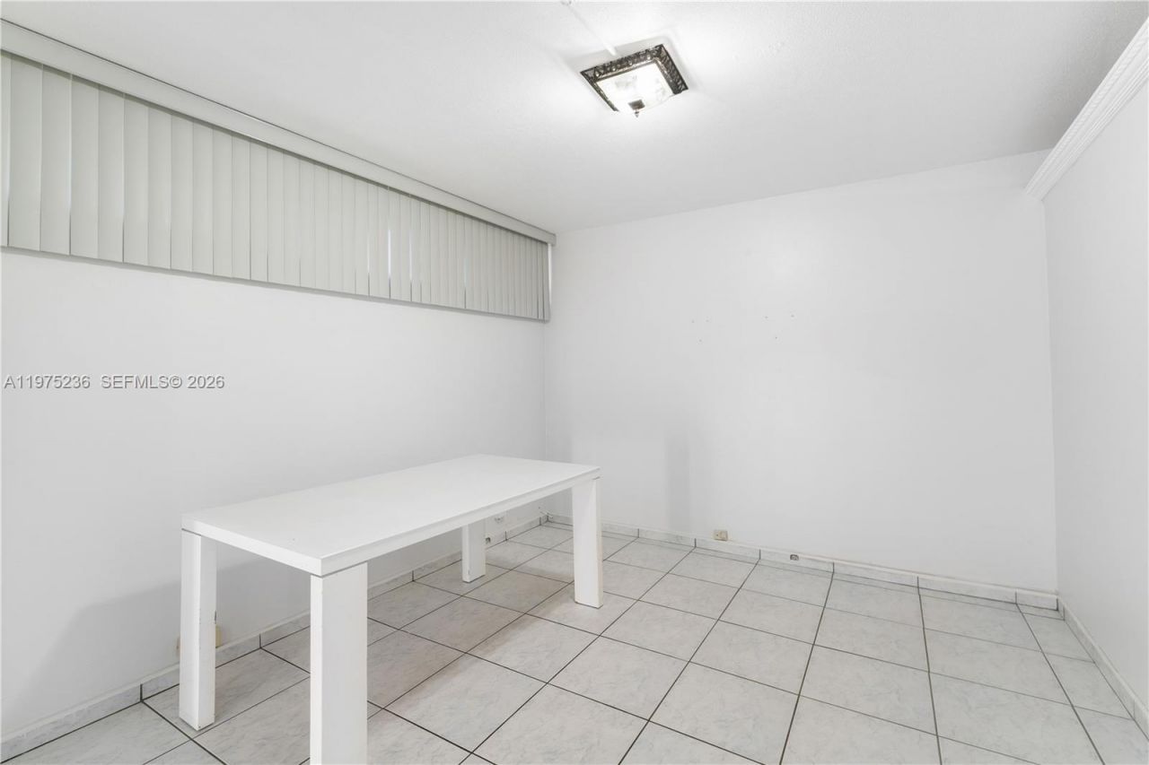 6436 E Miami Lakes Dr E , Unit 6436, Miami Lakes, FL 33014 Photo