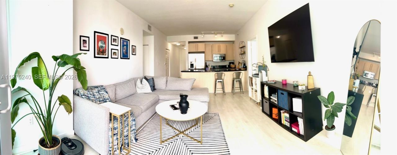 79 SW 12th St , Unit 2010, Miami, FL 33130 Photo