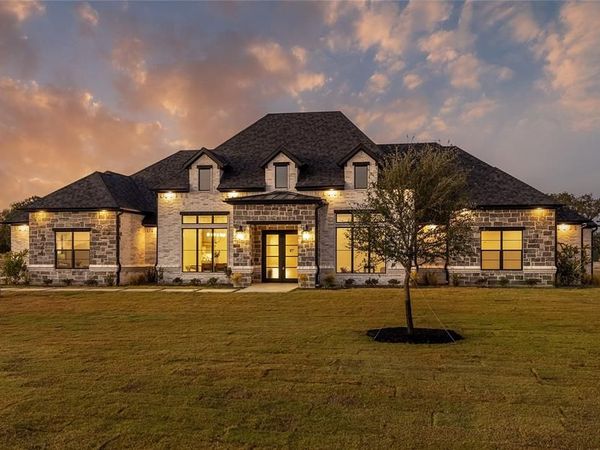 724 Cooper Trail, Weatherford, TX 76087