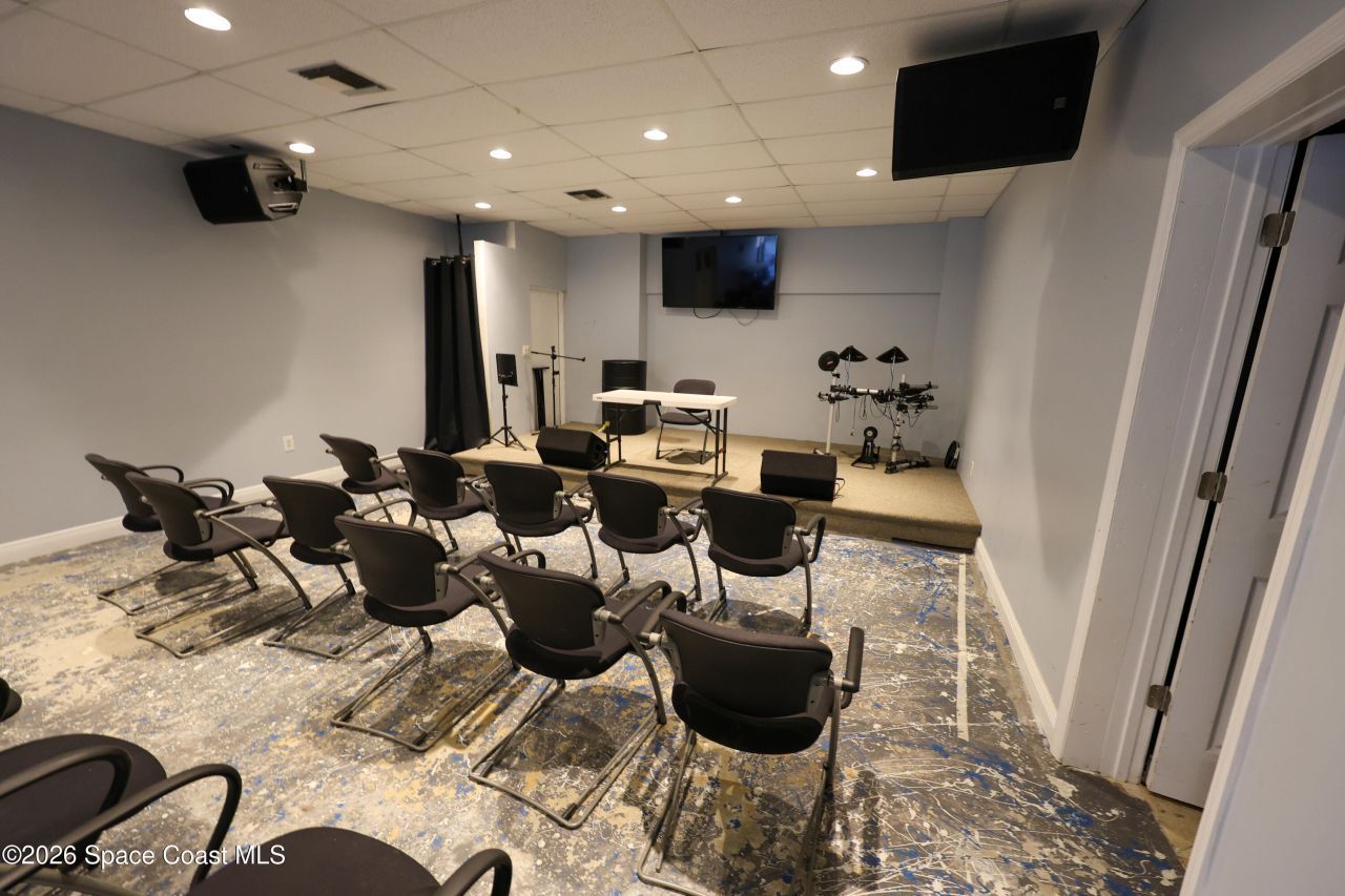 3005 S Tuttle Avenue , Sarasota, FL 34238 Photo