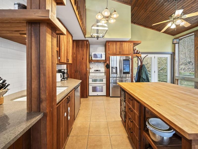 9948 State Route 682, Athens, OH 45701 Photo 8