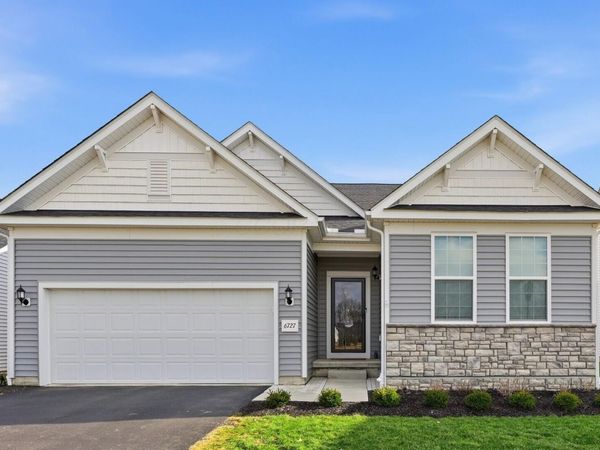 6727 Cat Singer Circle S, Hilliard, OH 43026