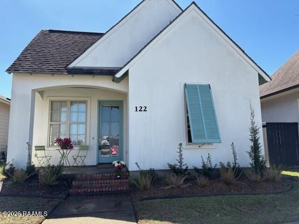 122 Stonehurst Drive , Youngsville, LA 70592
