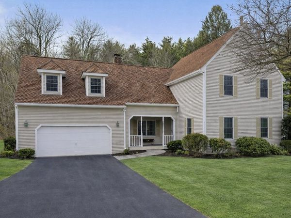 15 Great Plain Ave, Wellesley, MA 02482