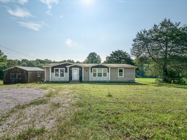 330 Griffintown Rd , Sparta, TN 38583