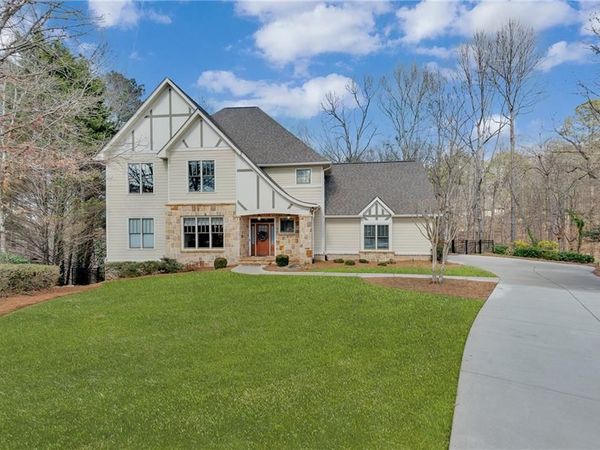 165 Highland Oaks Court , Alpharetta, GA 30004