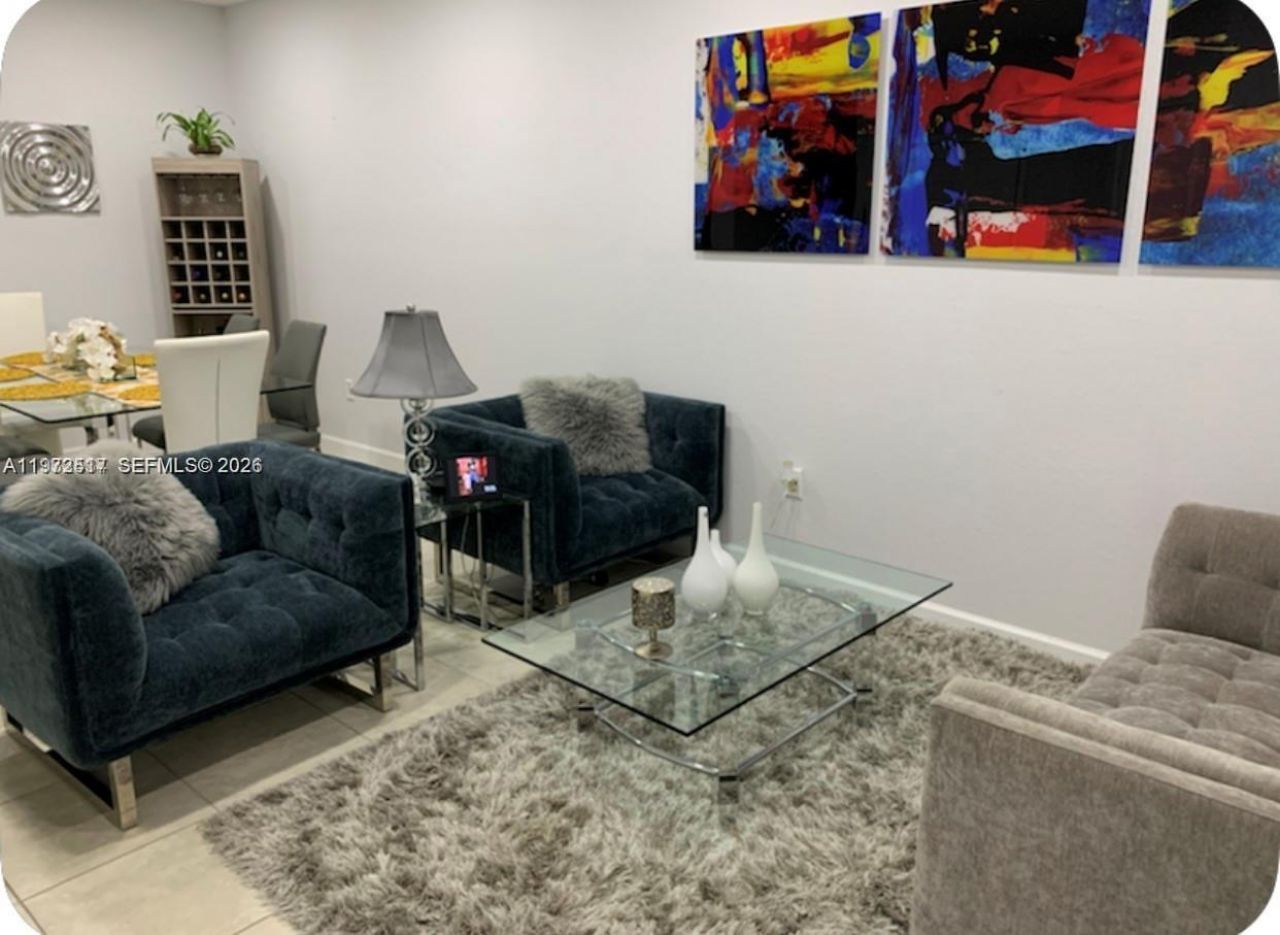 3392 W 90th Ter , Hialeah, FL 33018 Photo