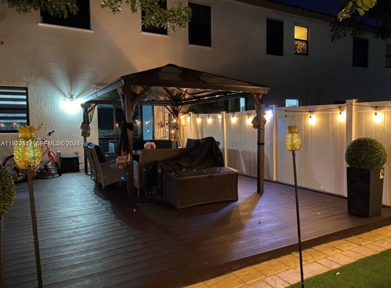 3392 W 90th Ter , Hialeah, FL 33018 Photo