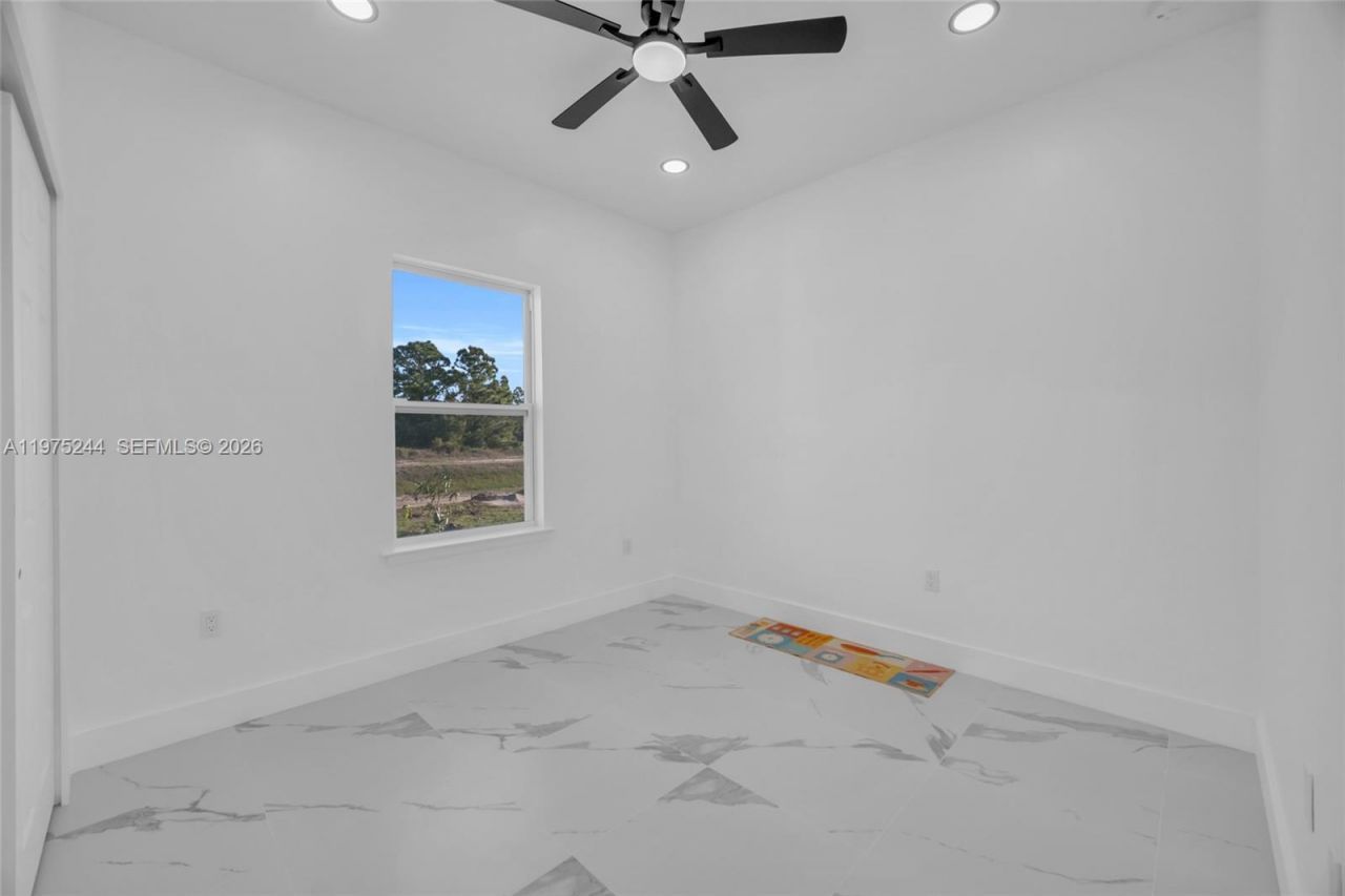 1109 Edgewood St E, Lehigh Acres, FL 33974 Photo