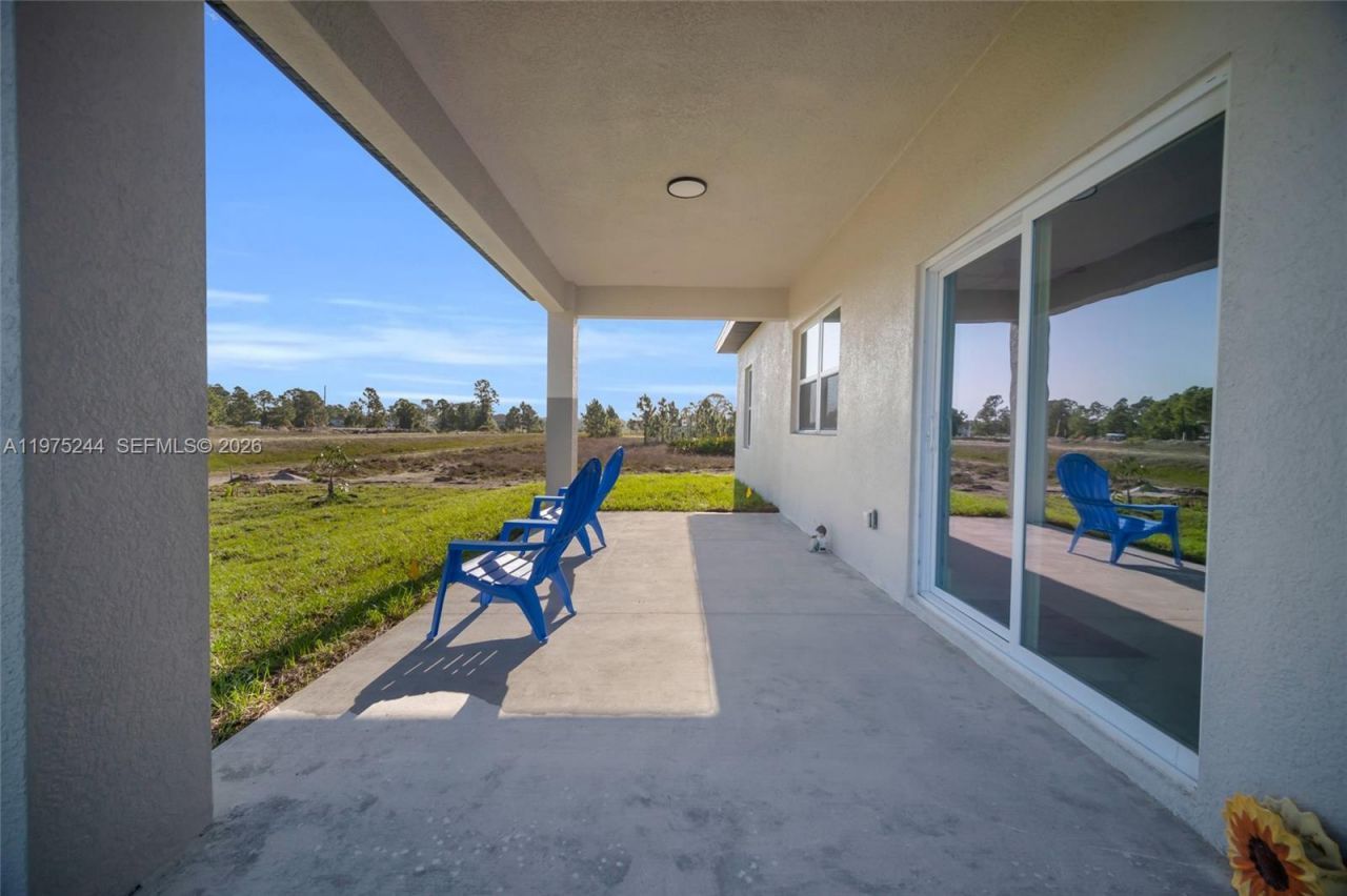 1109 Edgewood St E, Lehigh Acres, FL 33974 Photo