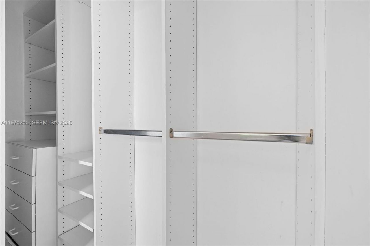 20900 Leeward Ct , Unit 217-1, Aventura, FL 33180 Photo