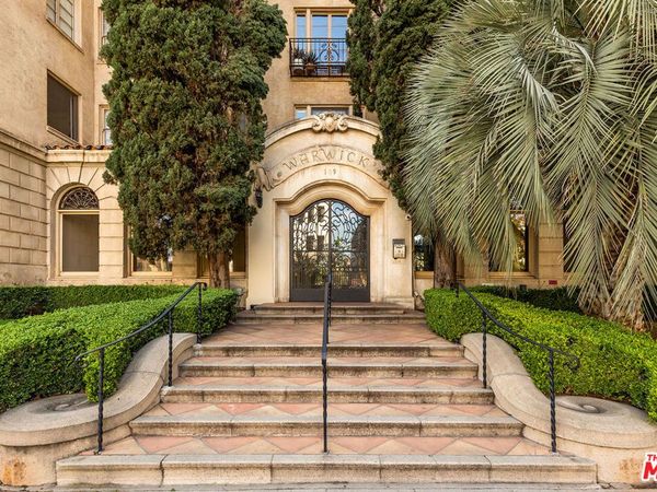 109 N Sycamore Avenue, Unit 102, Los Angeles, CA 90036