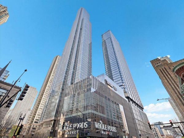 14 W Superior Street , Unit 5503, Chicago, IL 60654