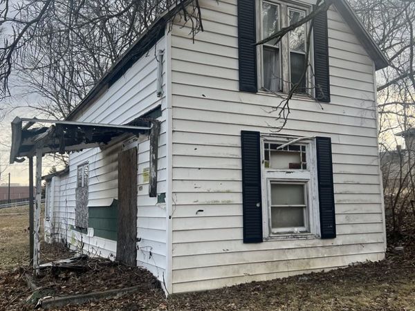 979 W Cerro Gordo Street, Decatur, IL 62522