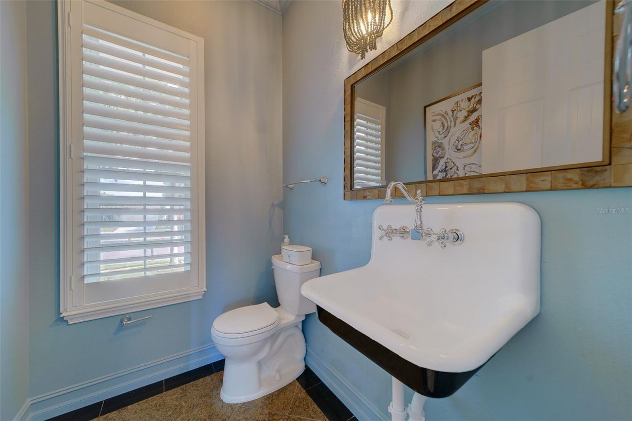 824 Island Way, Clearwater Beach, FL 33767 Photo