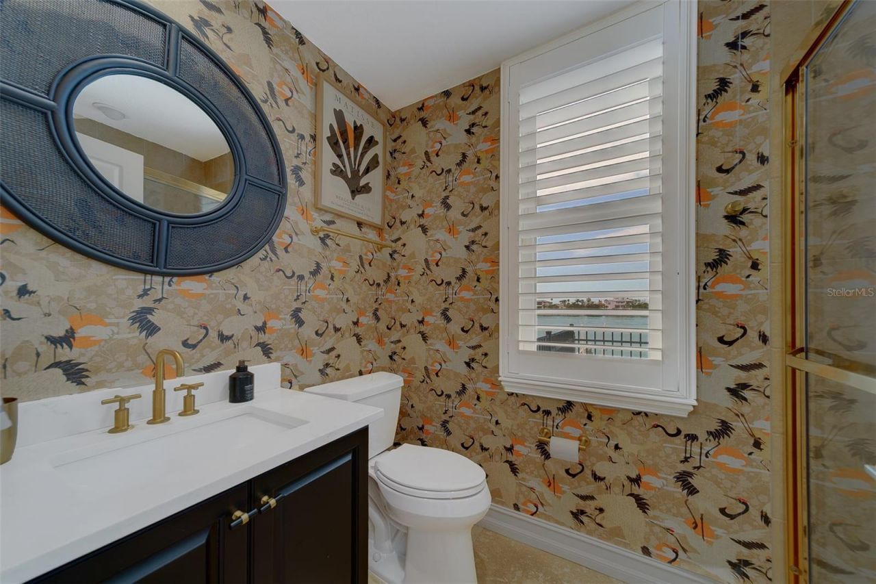 824 Island Way, Clearwater Beach, FL 33767 Photo