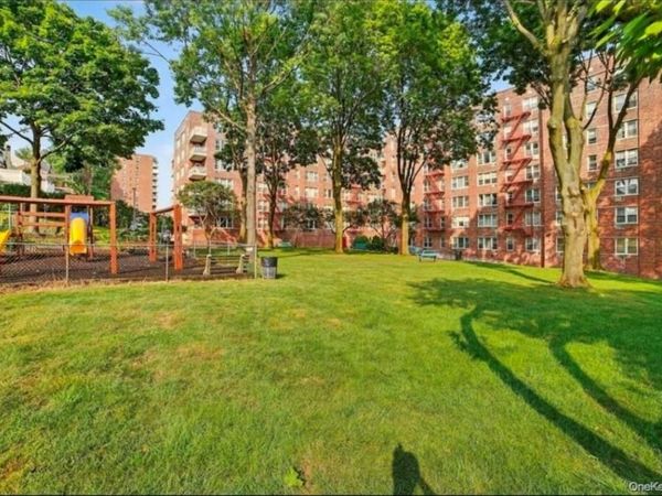 333 Bronx Rive Road #707, Unit #707, Yonkers, NY 10704