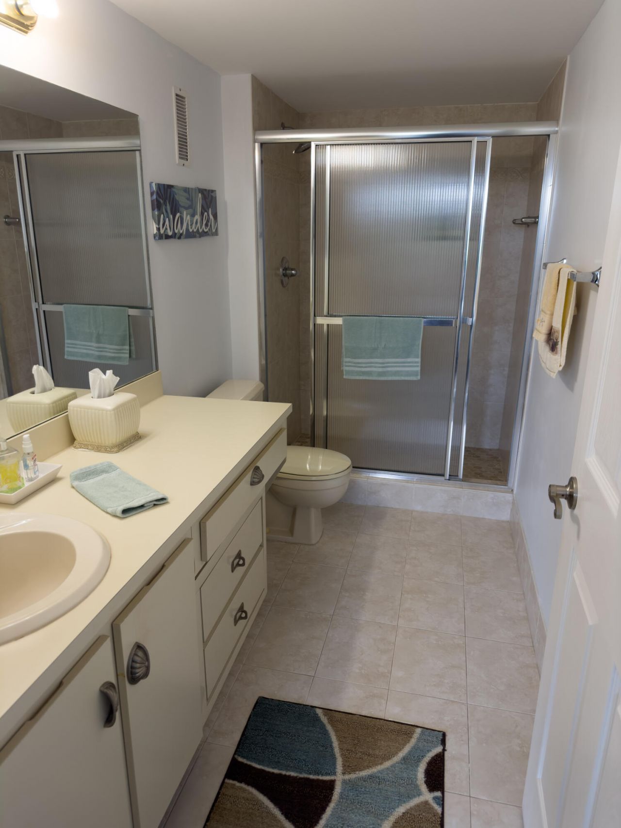 2222 N Cypress Bend Drive, Unit 403, Pompano Beach, FL 33069 Photo