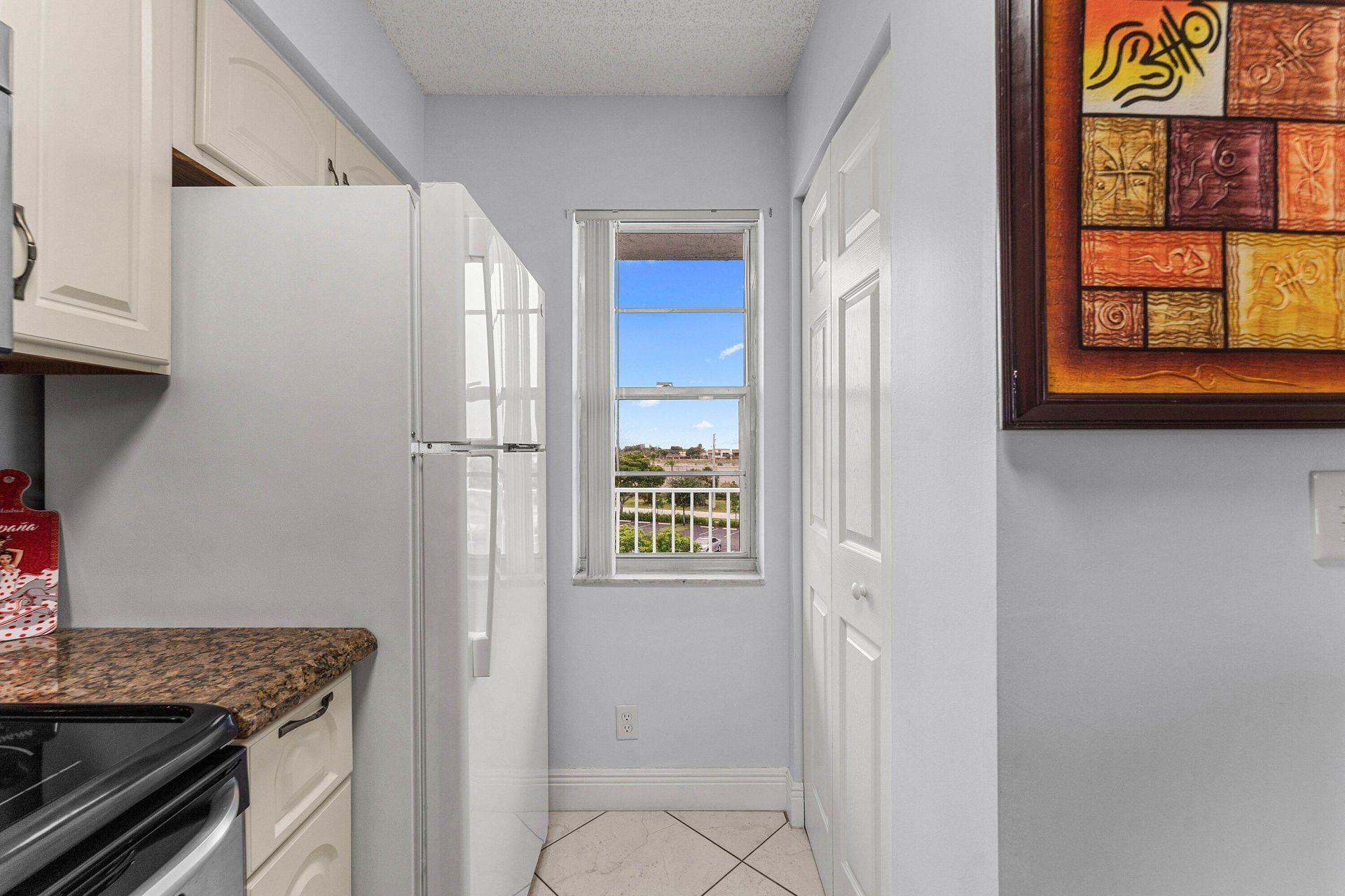 2222 N Cypress Bend Drive, Unit 403, Pompano Beach, FL 33069 Photo