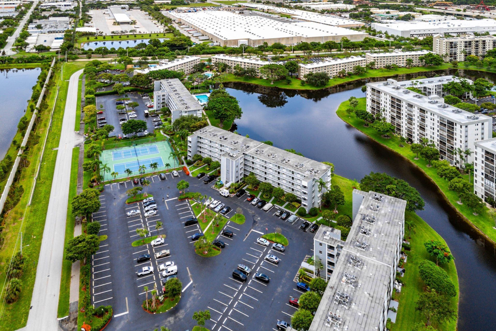 2222 N Cypress Bend Drive, Unit 403, Pompano Beach, FL 33069 Photo