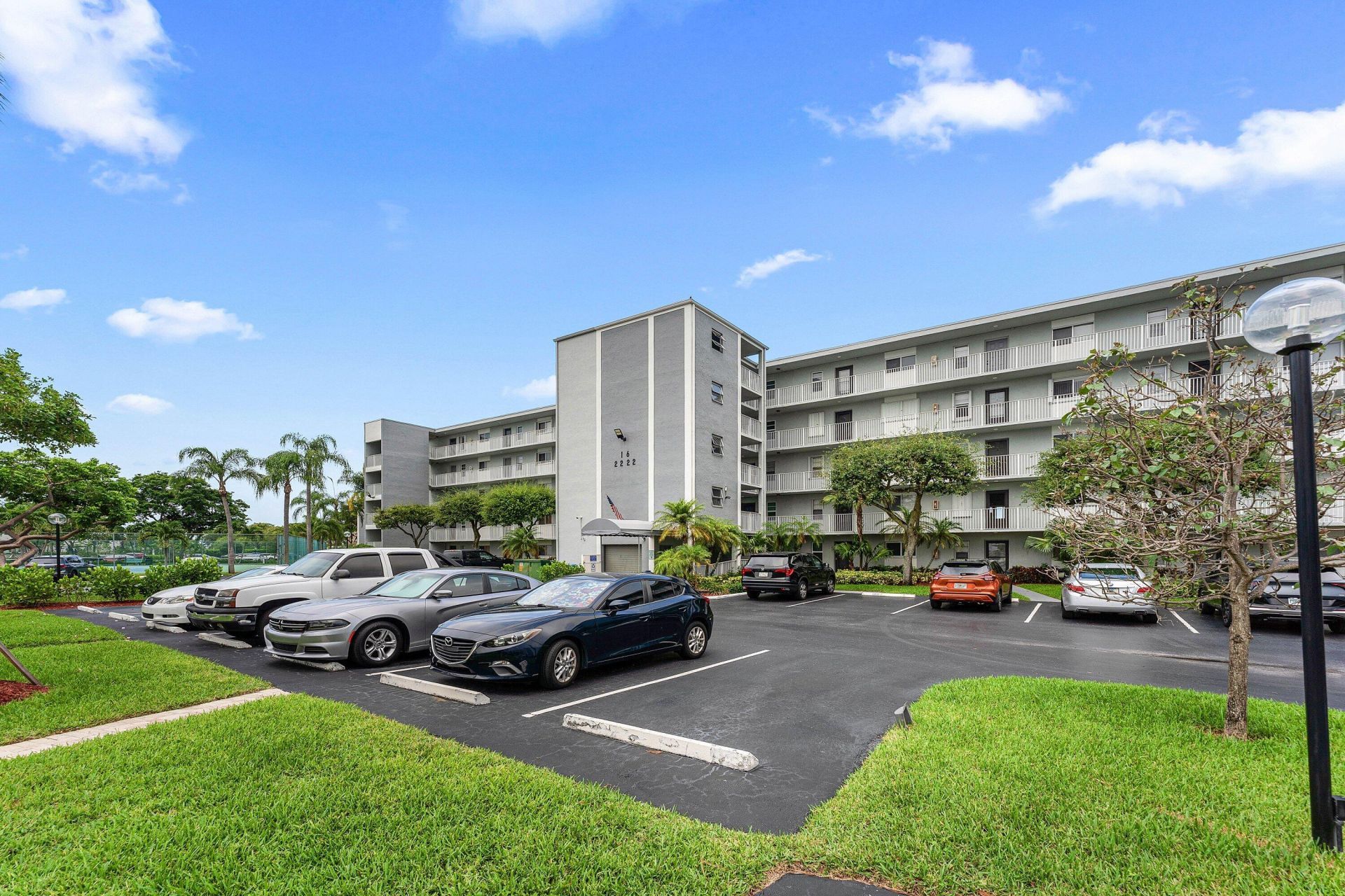 2222 N Cypress Bend Drive, Unit 403, Pompano Beach, FL 33069 Photo