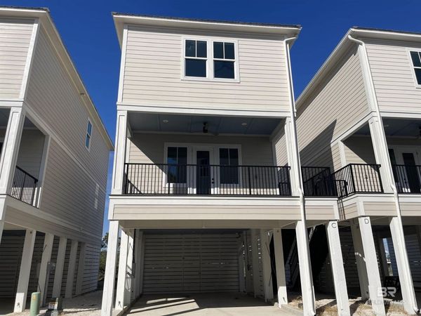 951 W Lagoon Avenue, Unit E, Gulf Shores, AL 36542