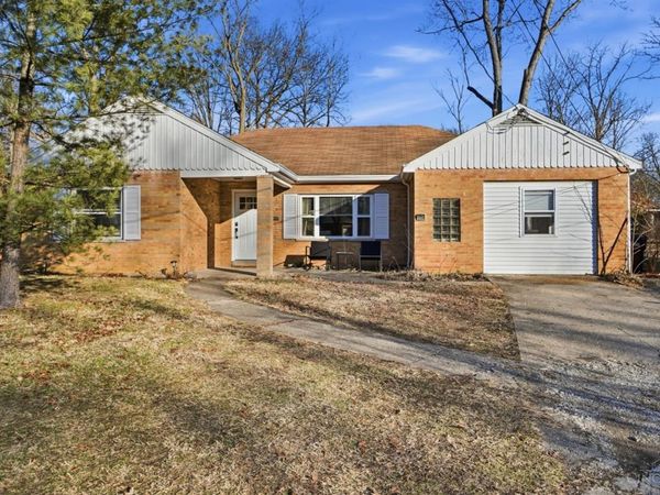 5301 Leon Ct, Green Twp, OH 45238