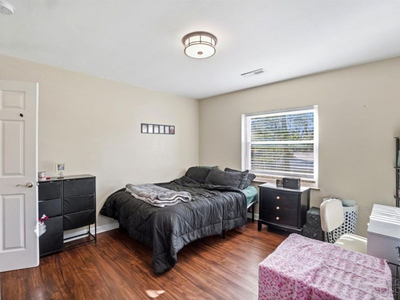 5301 Leon Ct, Green Township, OH 45238 Photo 12