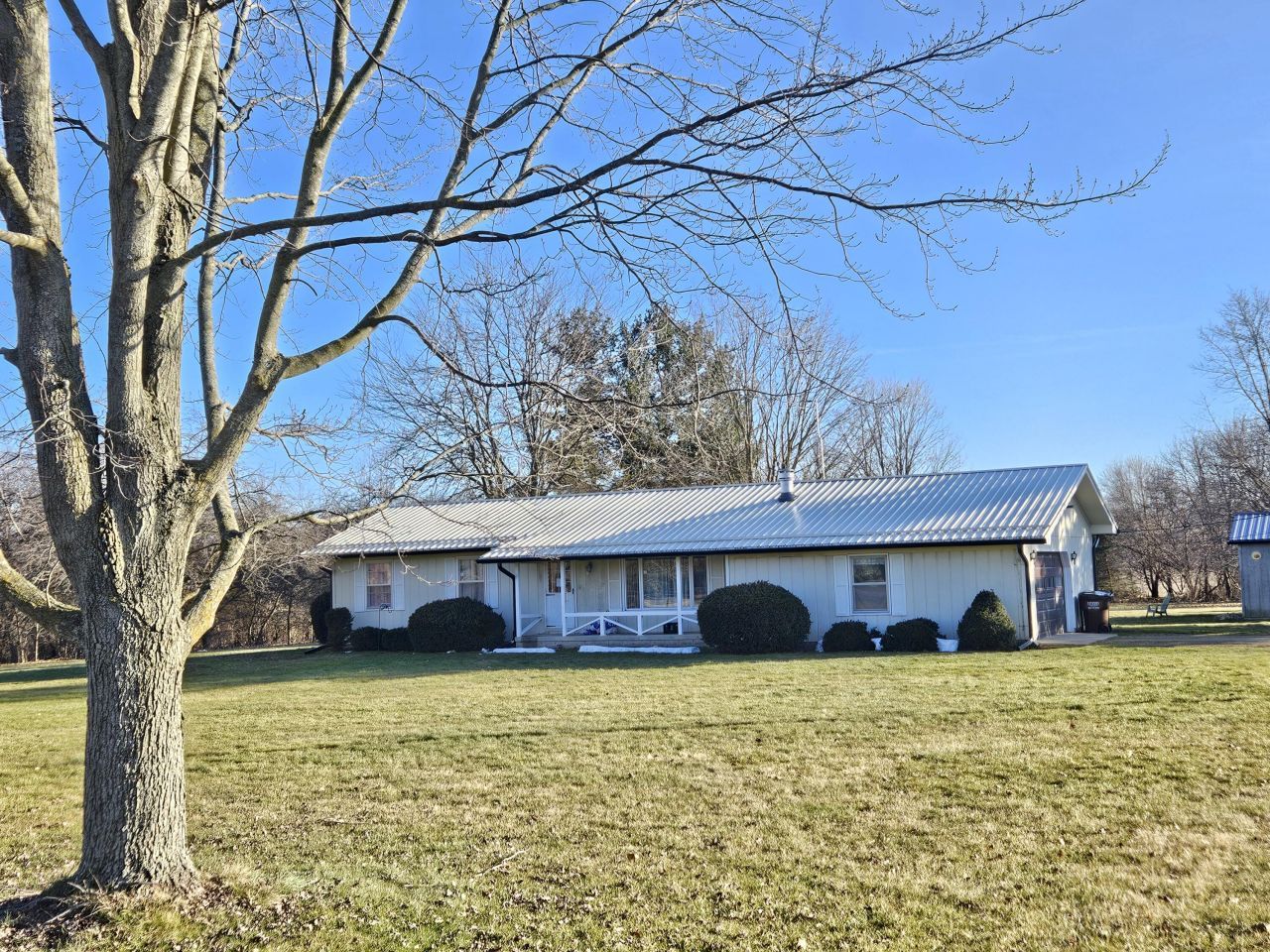 7475 Clinton Macon Road, Clinton, MI 49236 Main Photo