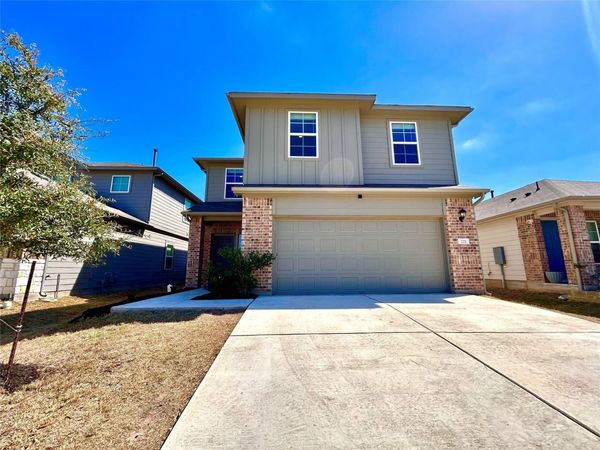 221 Granary DR , Uhland, TX 78640