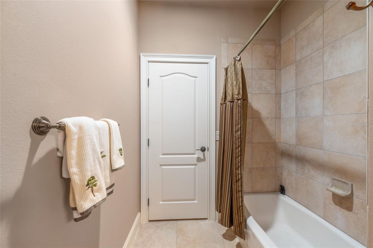 695 SE 47th Loop , Ocala, FL 34480 Photo