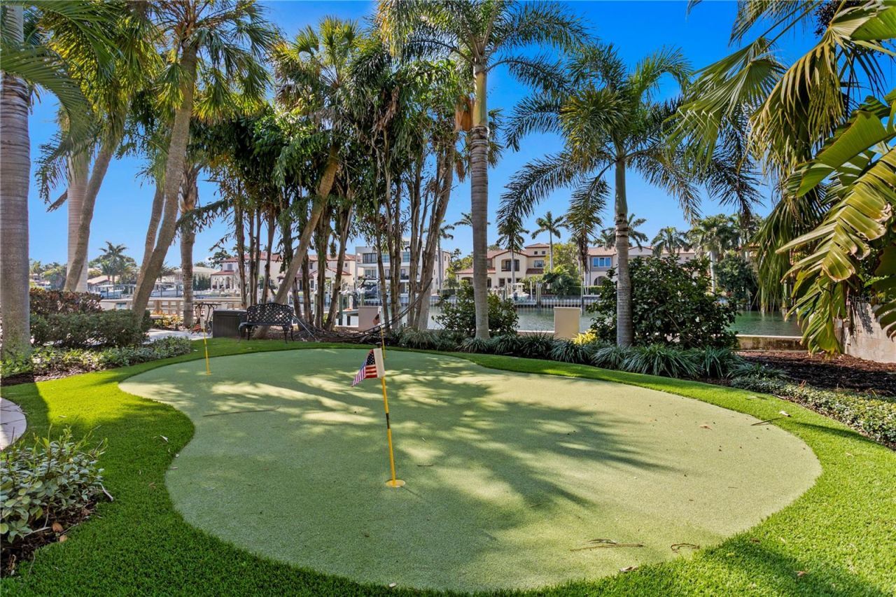 1237 Brightwaters Boulevard Ne, Saint Petersburg, FL 33704 Photo