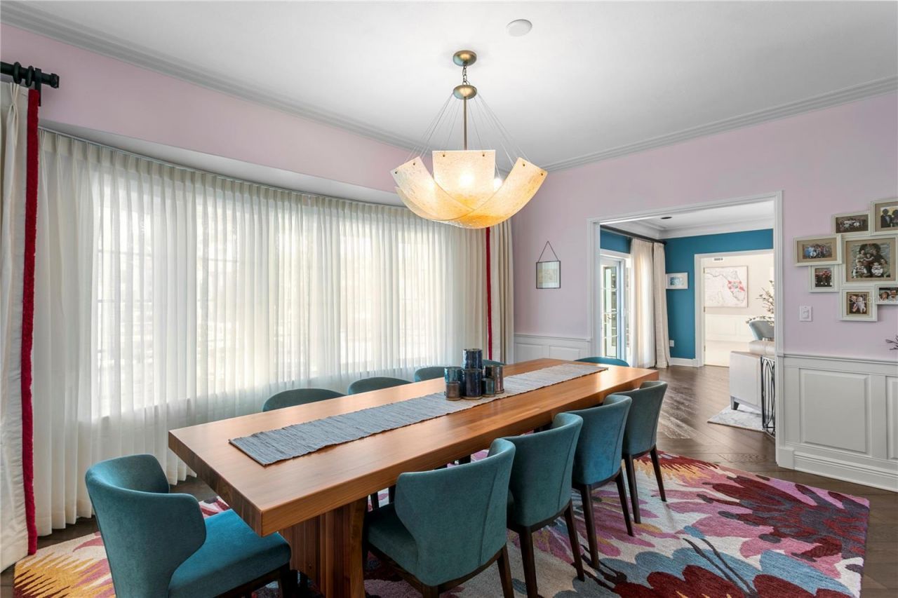 1237 Brightwaters Boulevard Ne, Saint Petersburg, FL 33704 Photo