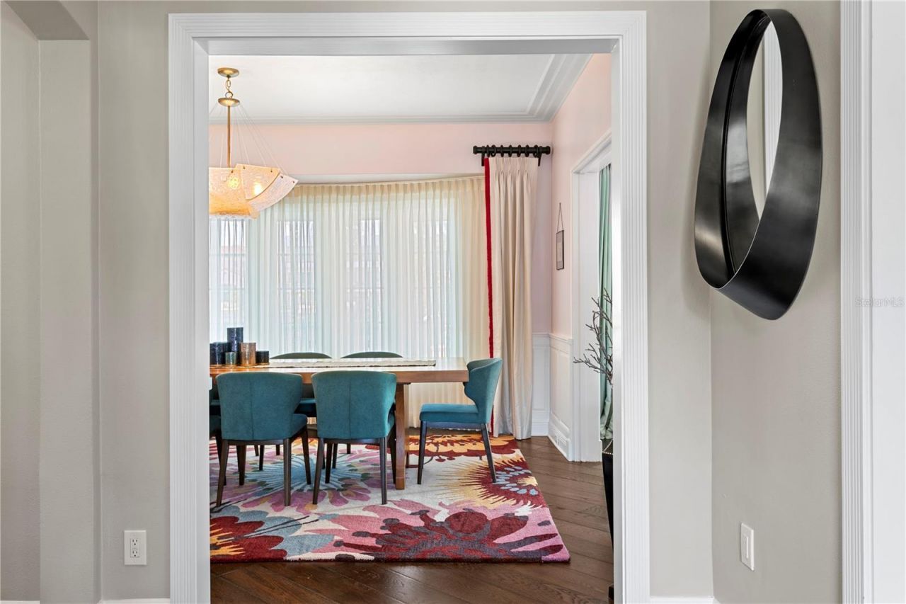 1237 Brightwaters Boulevard Ne, Saint Petersburg, FL 33704 Photo