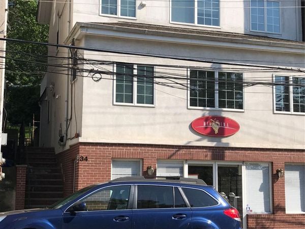 34 Main Street, Unit apt 1, Dobbs Ferry, NY 10522