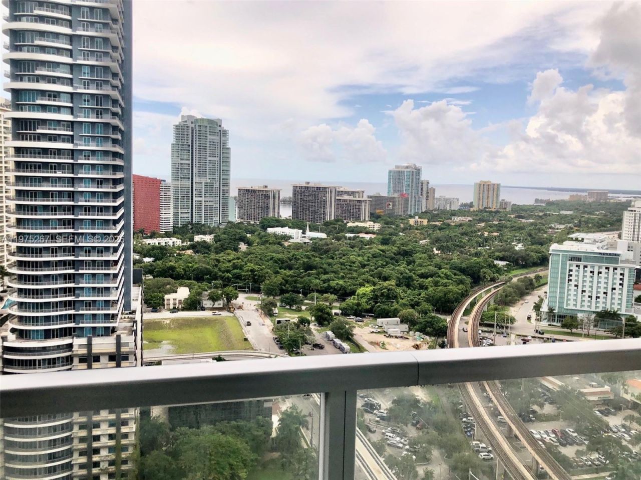 79 SW 12th St , Unit 2904-S, Miami, FL 33130 Photo