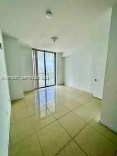 79 SW 12th St , Unit 2904-S, Miami, FL 33130 Photo