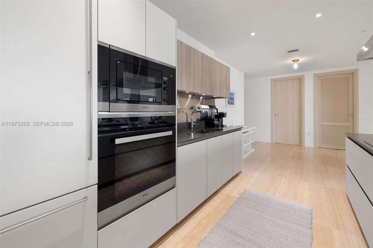 1000 Brickell Plaza, Unit PH5403, Miami, FL 33131 Photo