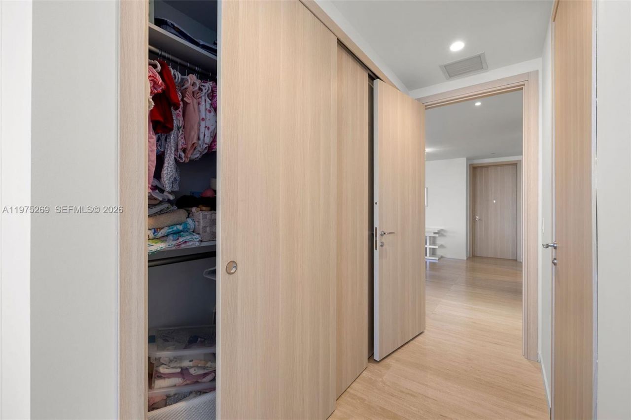 1000 Brickell Plaza, Unit PH5403, Miami, FL 33131 Photo