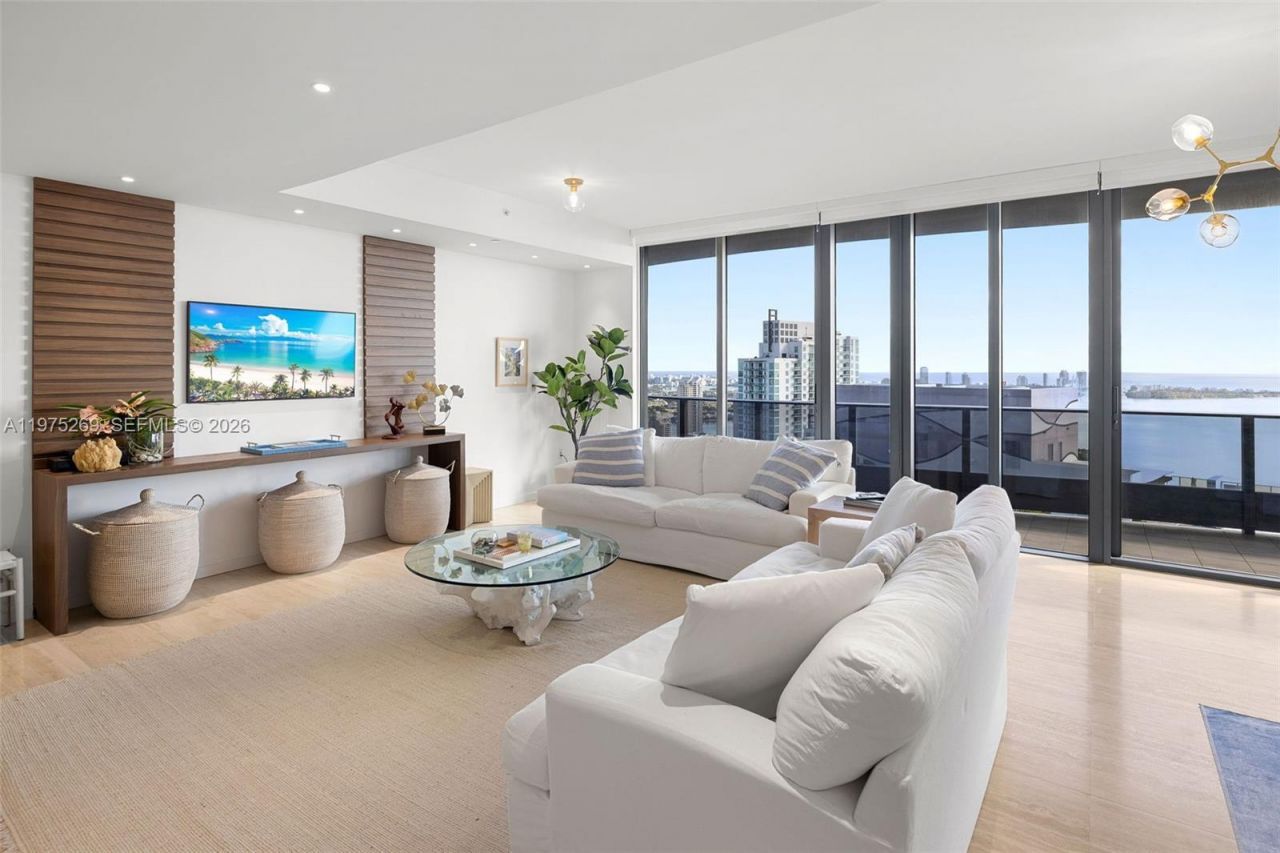 1000 Brickell Plaza, Unit PH5403, Miami, FL 33131 Photo