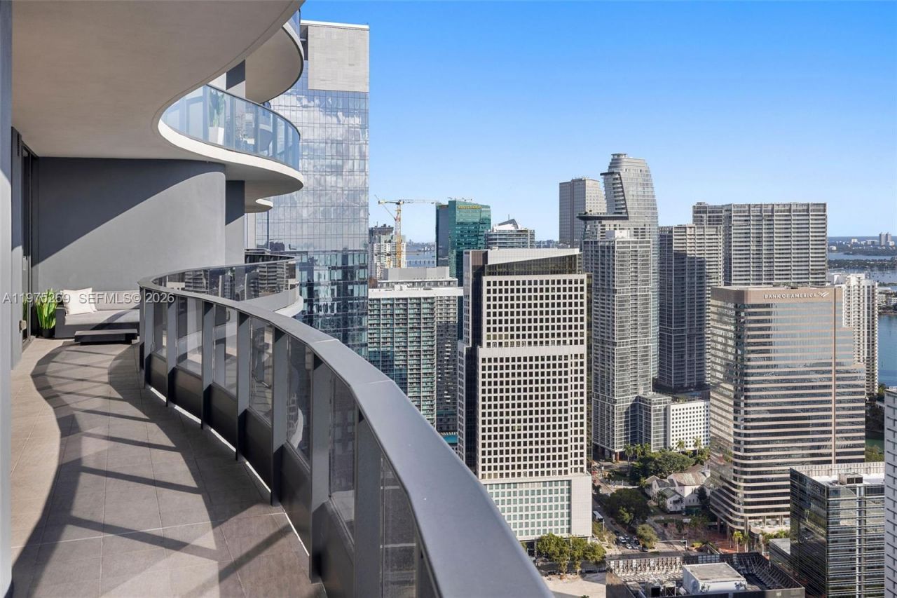 1000 Brickell Plaza, Unit PH5403, Miami, FL 33131 Photo